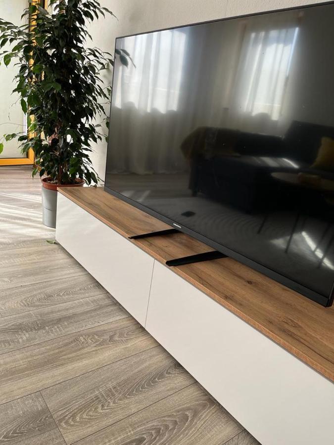 Komfortables Mit Wlan/hbf Germersheim